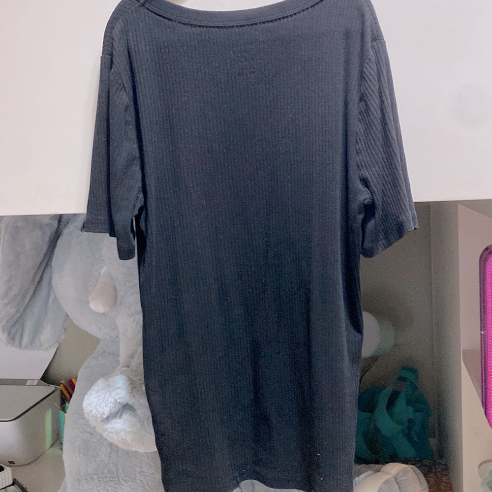 GIRLS PURE BACK SHIRT WITH TINY BLACK VERTICAL LINES